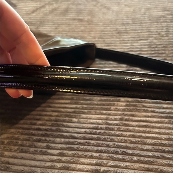 Gucci Tom Ford Era Patent and Suede Shoulder Bag - Picture 9 of 15